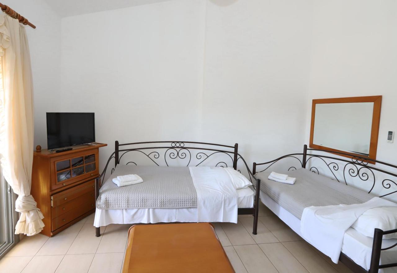 Katerina Apartments Keramoti  Extérieur photo